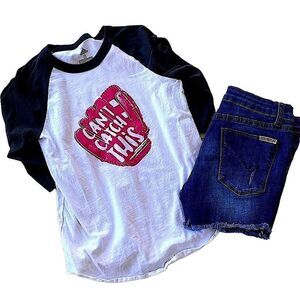 🌴 Adidas “Can’t Catch This” Baseball Tee – Size S